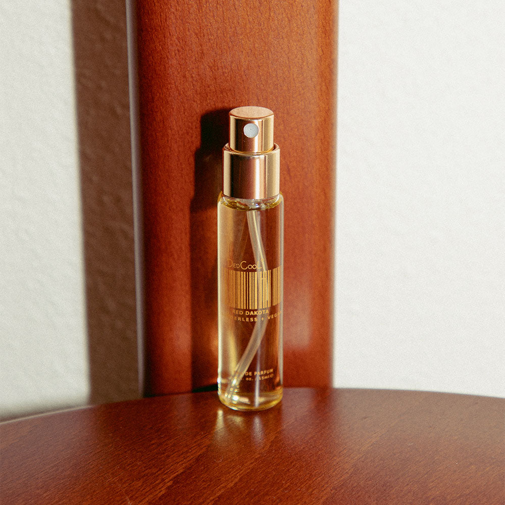 DedCool Red Dakota – Eau de Parfum – 15ml von Carina Chaz in der Duftnote Citrus, Woody