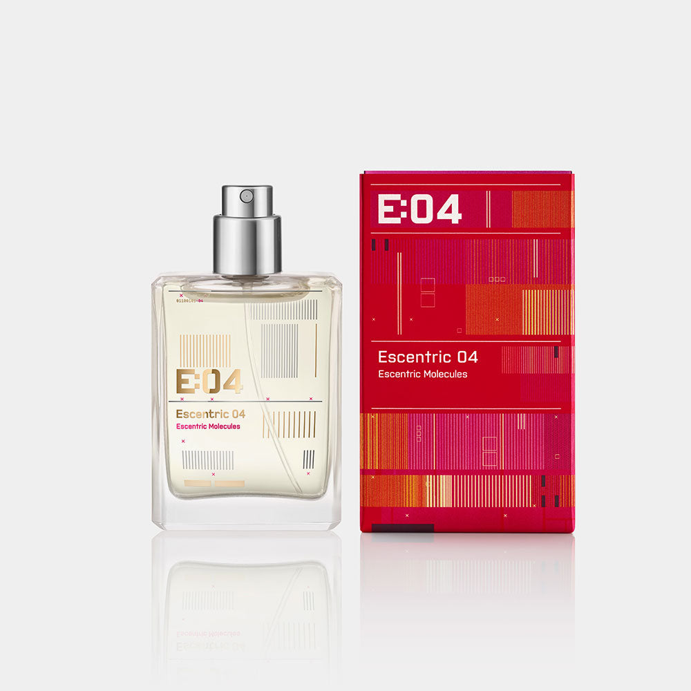 Escentric Molecules Escentric 04 – Eau de Toilette – 30ml von Geza Schoen in der Duftnote Woody, Citrus
