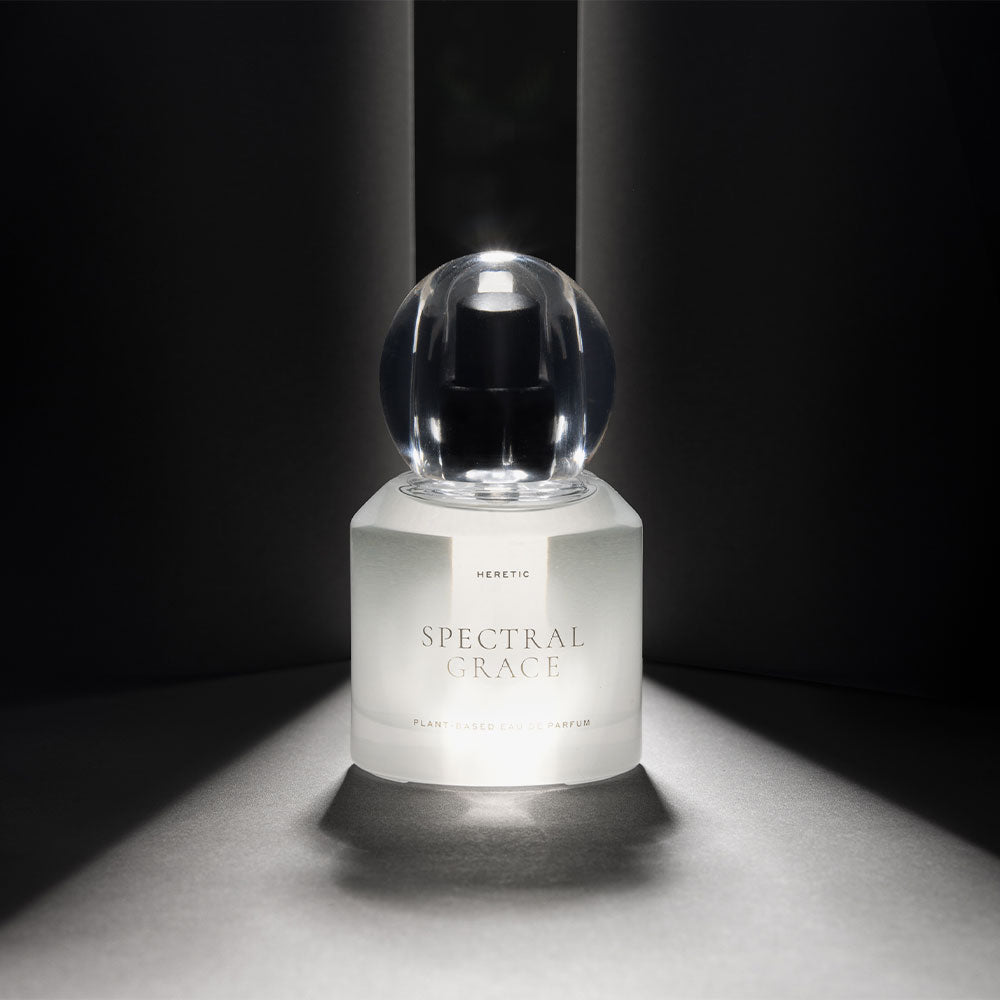 Heretic Parfum Spectral Grace – Eau de Parfum – 50ml von Douglas Little in der Duftnote Blumig