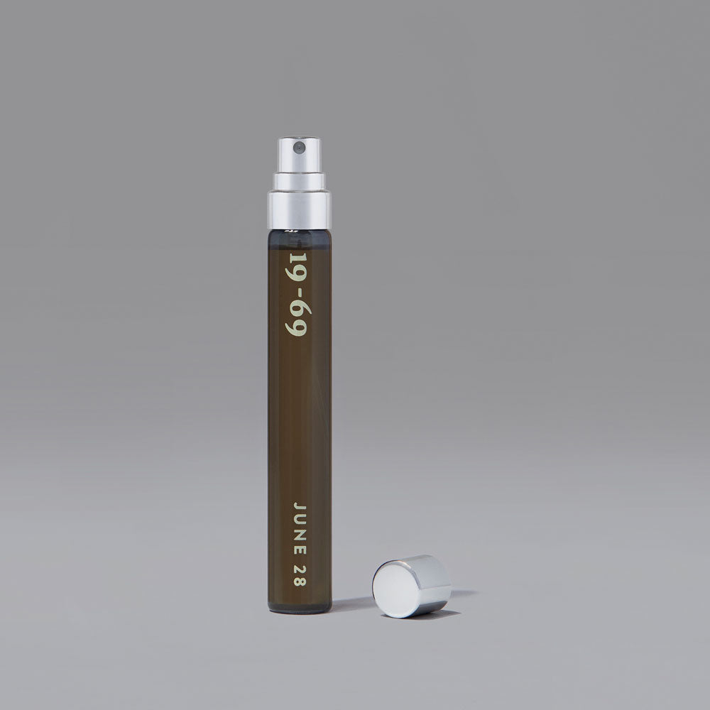 19-69 Nineteen Sixty Nine June 28 – Eau de Parfum – 9ml von Johan Bergelin in der Duftnote Smoky, Spicy, Animalic