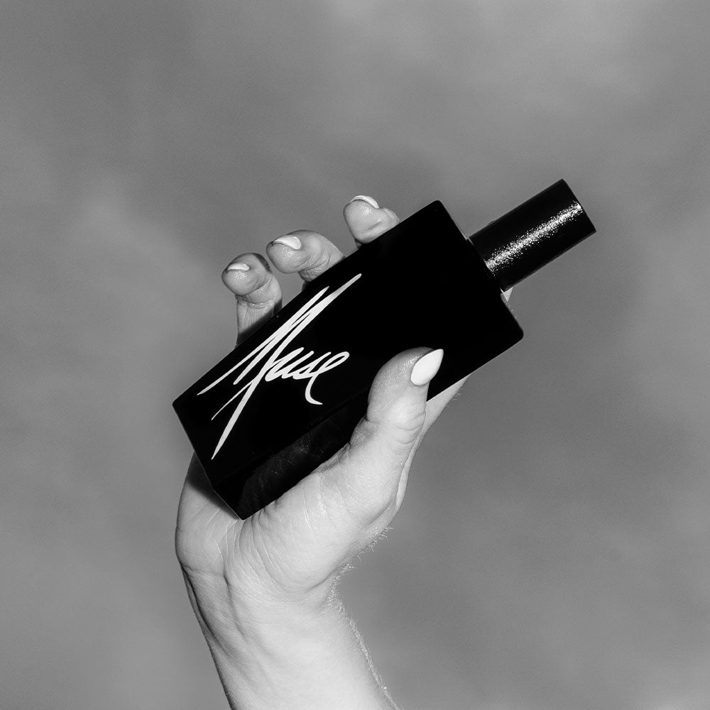 Andrea Maack Muse – Extrait de Parfum – 50ml von Domitille Michalon in der Duftnote Creamy, Flowery