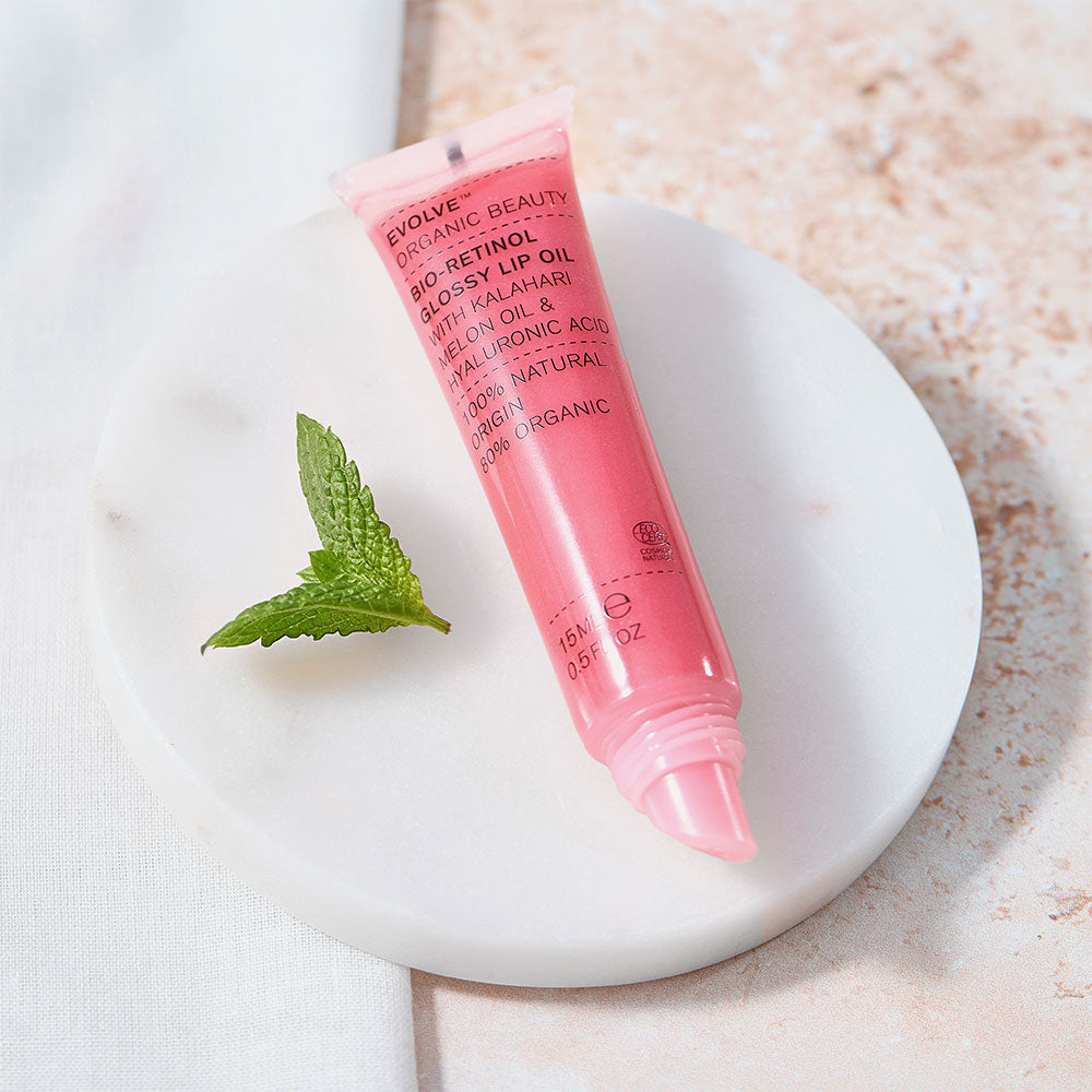 Evolve Beauty Organic Retinol Glossy Lip Oil