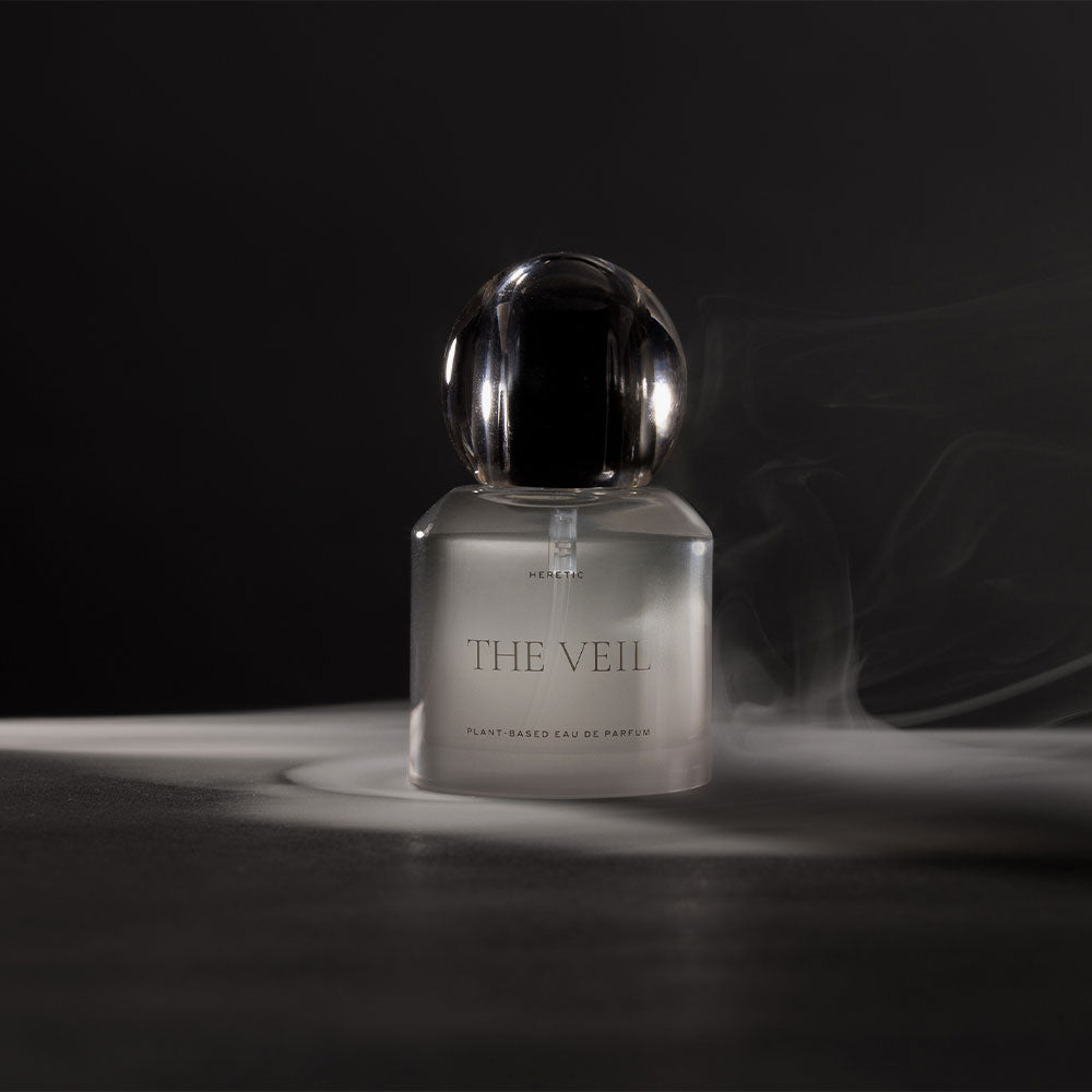 Heretic Parfum The Veil – Eau de Parfum – 50ml von Douglas Little in der Duftnote Woody, Powdery