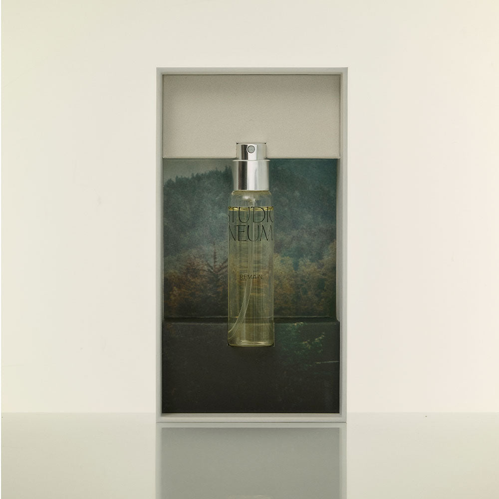 Studio Pneuma Remain – Eau de Parfum – 15ml in der Duftnote Woody, Fruity