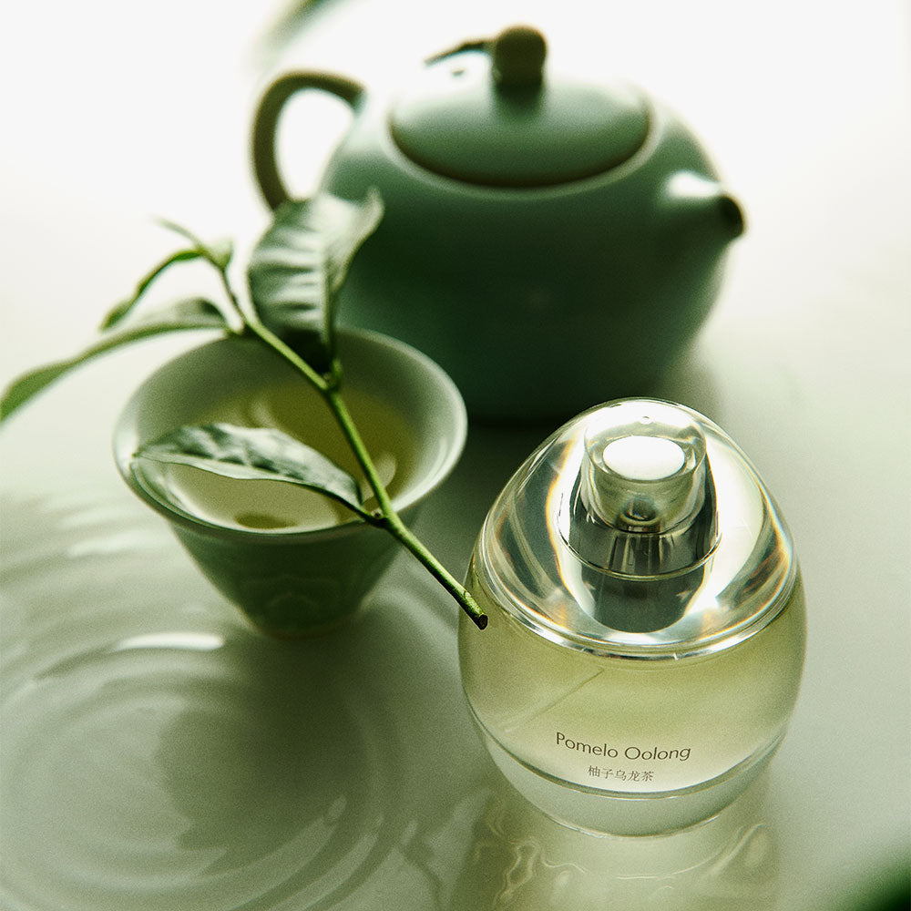 d'Annam Pomelo Oolong – Eau de Parfum – 50ml von Anh Ngo, Xinyue Wang,  Luis Hou in der Duftnote Citrus, Floral-Green